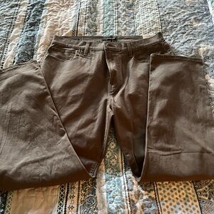 Tan khakis Lucky Brand 36 x 30 nwt